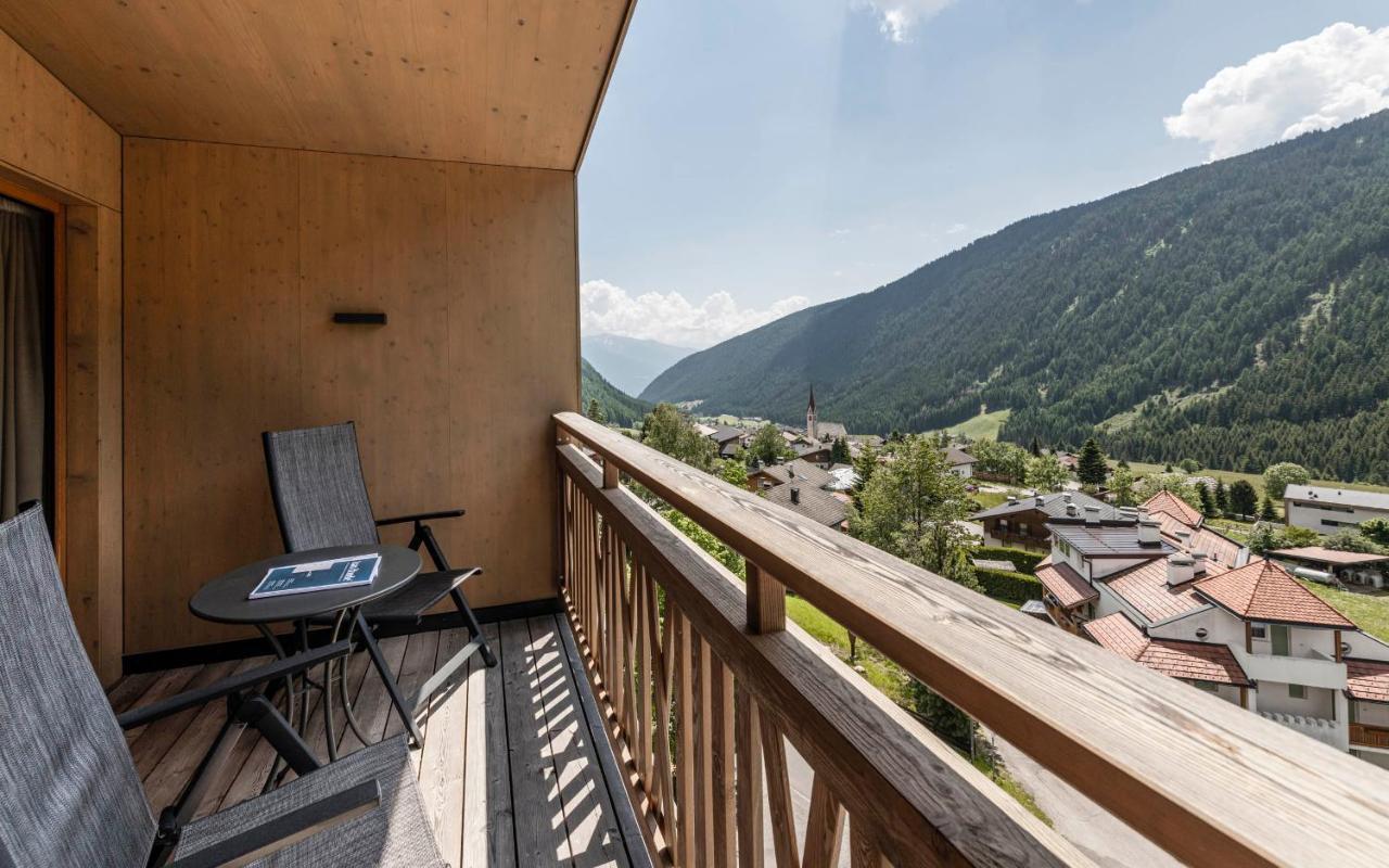 Falkensteiner Hotel & Spa Falkensteinerhof Valles Dış mekan fotoğraf